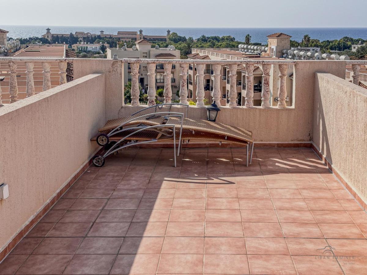 Royal Seacrest Crown-Jewel, 2B, Pools, Sea, Center Apartment Пафос Екстериор снимка