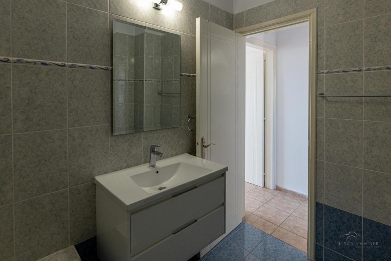 Royal Seacrest Crown-Jewel, 2B, Pools, Sea, Center Apartment Пафос Екстериор снимка